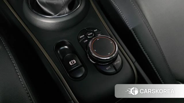 Mini Cooper D Countryman id 4960450 из Кореи 11