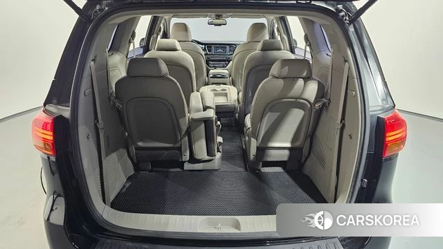 Kia All New Carnival id 5042225 из Кореи 11