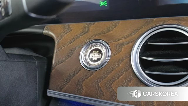 Mercedes-Benz E-Class W213 id 4960445 из Кореи 11
