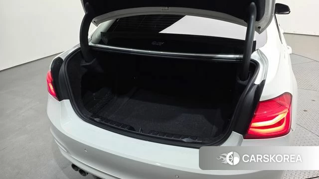 BMW 3 Series (F30) id 5018791 из Кореи 11