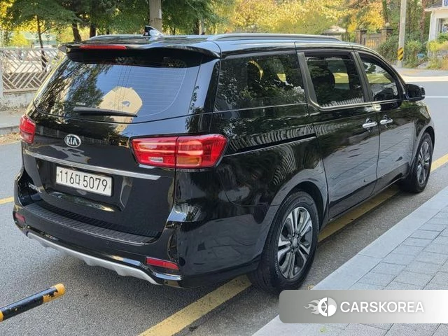 Kia The New Carnival id 5035516 из Кореи 11