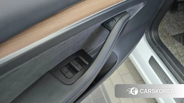 Tesla Model 3 id 4779507 из Кореи 11