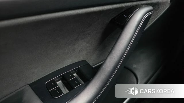 Tesla Model 3 id 4993030 из Кореи 11