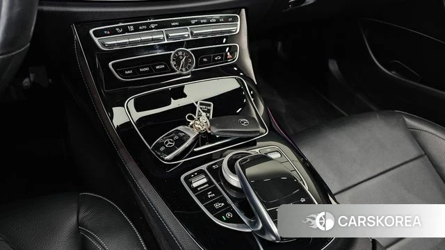 Mercedes-Benz E-Class W213 id 4992750 из Кореи 11