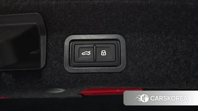 Audi A6 (C8) id 3379290 из Кореи 11