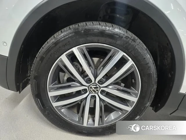 Volkswagen Tiguan Allspace id 3389378 из Кореи 11