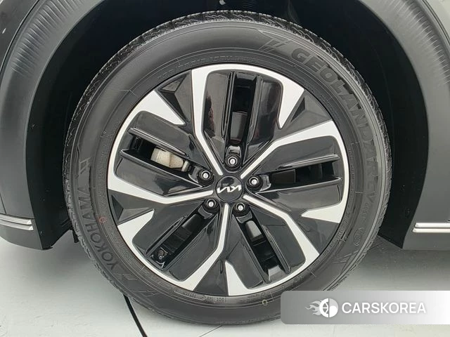 Kia EV6 id 5047332 из Кореи 11