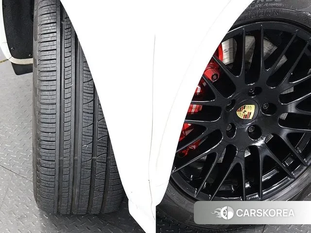 Porsche New Cayenne id 3284768 из Кореи 11