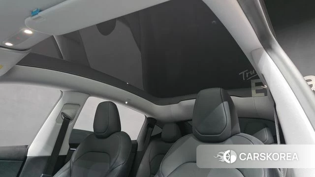 Tesla Model Y id 4980108 из Кореи 11