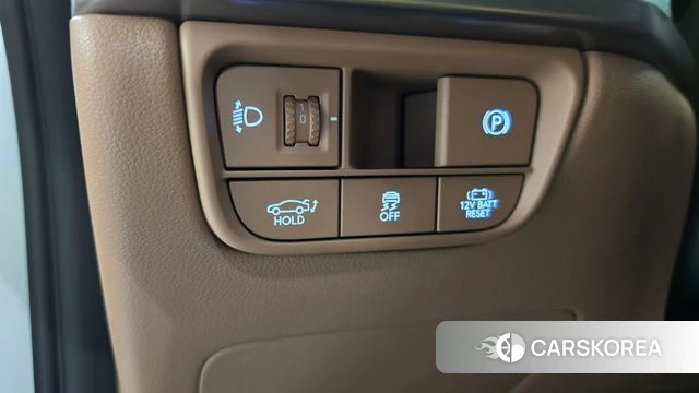Hyundai Grandeur Hybrid (GN7) id 5011106 из Кореи 11
