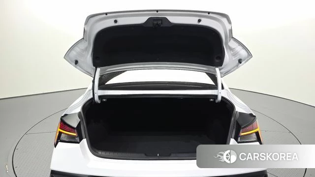 Hyundai The New Avante (CN7) id 4980317 из Кореи 11