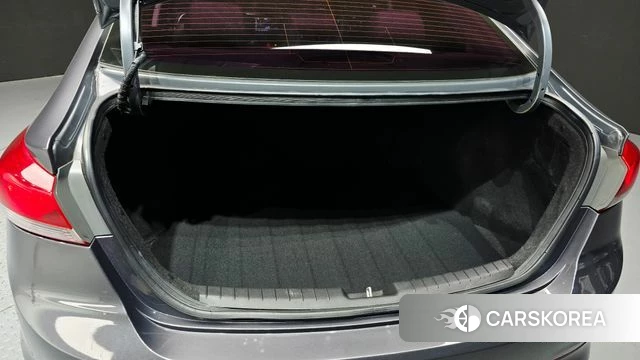 Hyundai Avante AD id 5029547 из Кореи 11