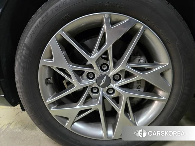 Genesis GV70 id 5021915 из Кореи 11