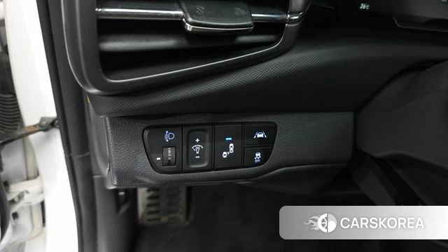 Hyundai The New Ionic Electric id 4759390 из Кореи 11