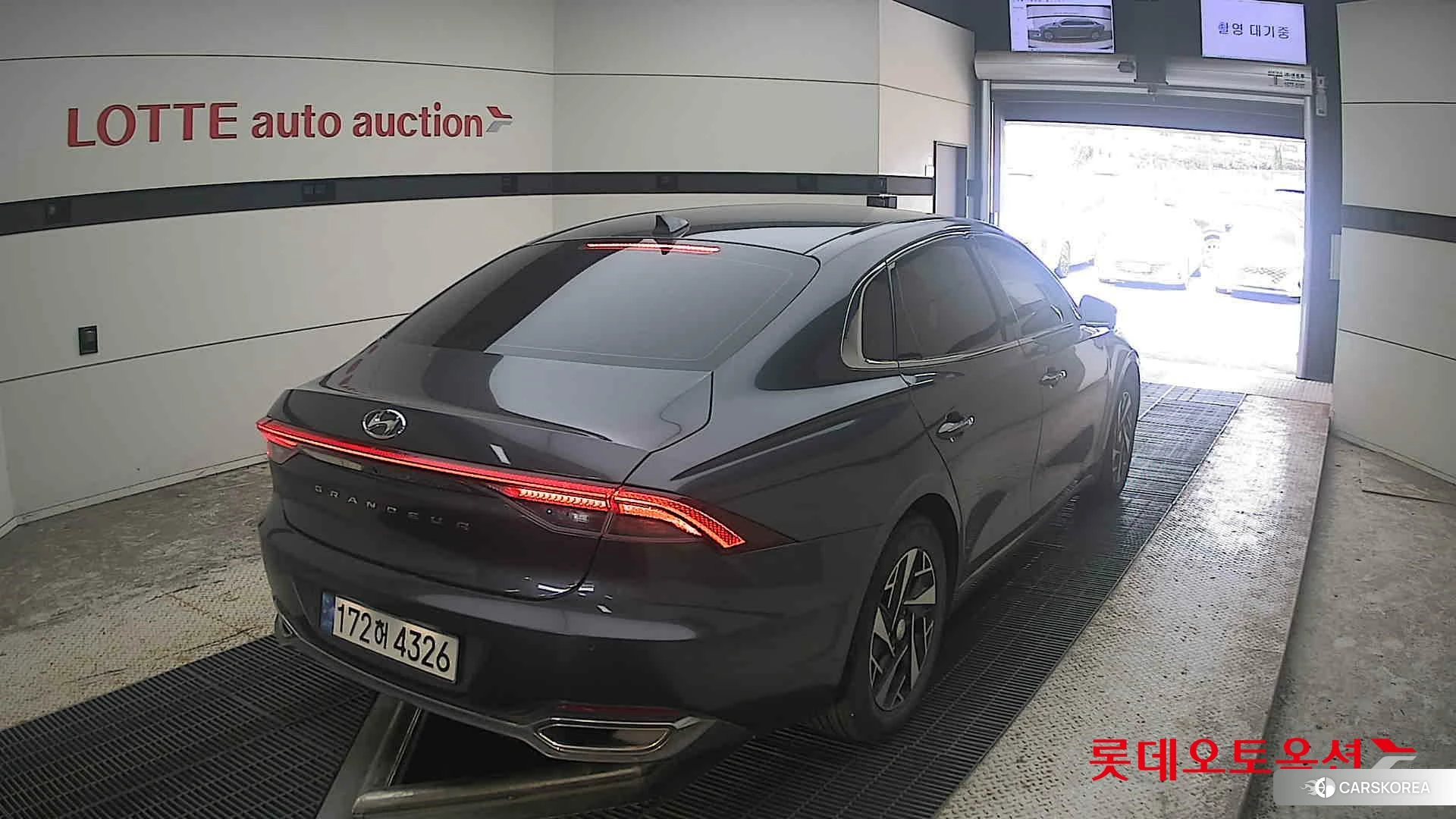 Hyundai Grandeur Hybrid id 4990061 из Кореи 11