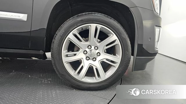 Cadillac Escalade id 4982852 из Кореи 11