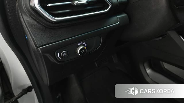 Chevrolet (GM Daewoo) New Bolt EV id 5022059 из Кореи 11
