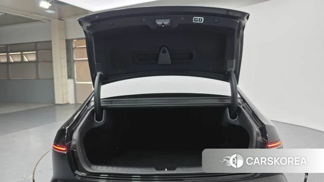 Hyundai Grandeur Hybrid (GN7) id 5011675 из Кореи 11
