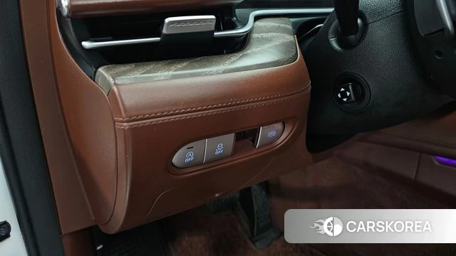 Genesis G90 (RS4) id 5012500 из Кореи 11