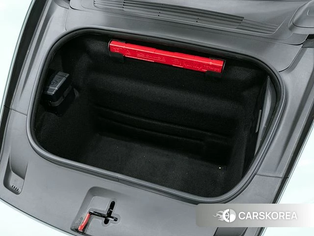Porsche 911(992) id 5001611 из Кореи 11