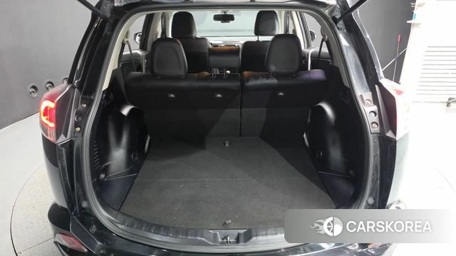 Toyota RAV4 id 5023853 из Кореи 11