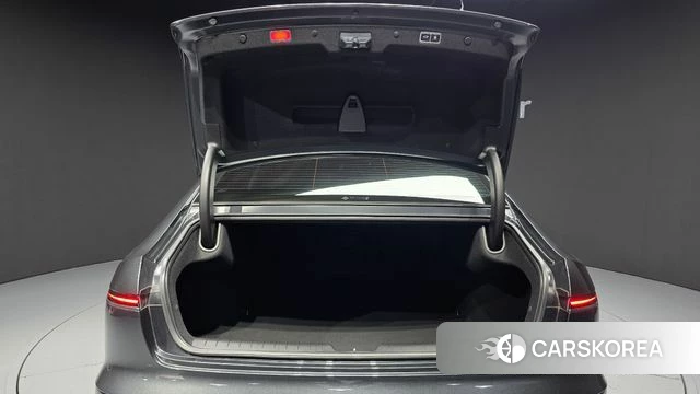 Hyundai Grandeur (GN7) id 5015832 из Кореи 11