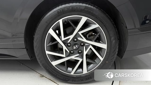 Hyundai Grandeur (GN7) id 5027295 из Кореи 11