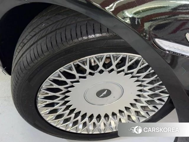 Genesis G90 id 5035706 из Кореи 11