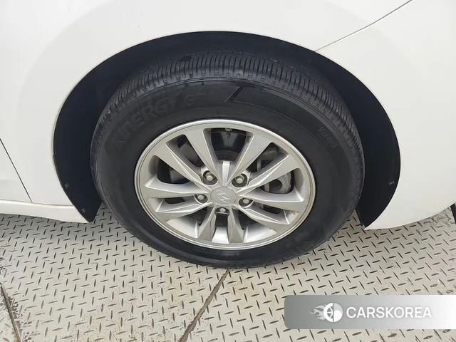 Hyundai The New Avante AD id 5042027 из Кореи 11