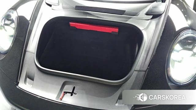 Porsche 911(992) id 4230651 из Кореи 11