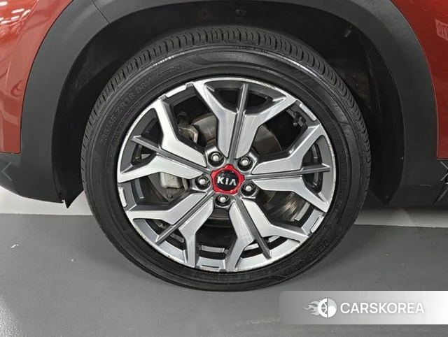 Kia Seltos id 5028716 из Кореи 11