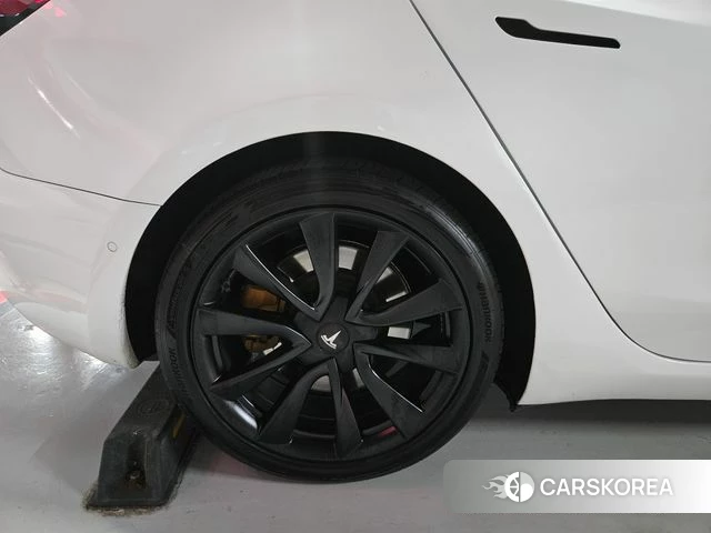 Tesla Model 3 id 4624690 из Кореи 11