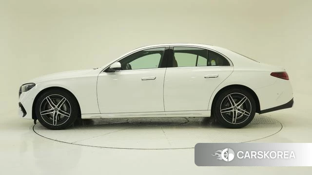 Mercedes-Benz E-Class W214 id 5031426 из Кореи 11