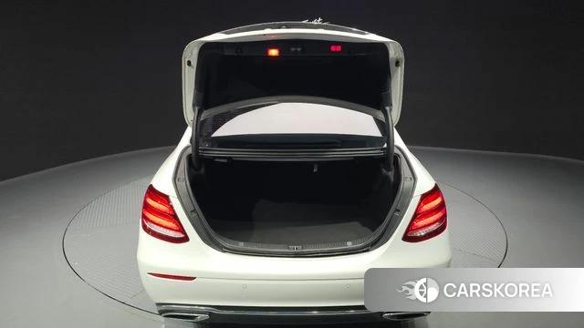 Mercedes-Benz E-Class W213 id 4987944 из Кореи 11