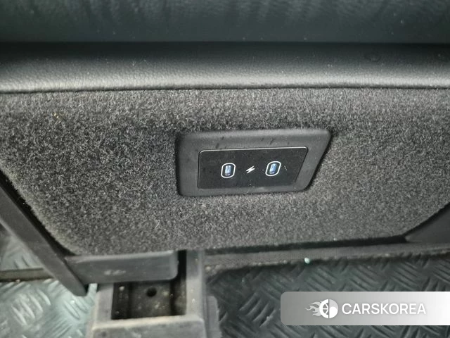 Hyundai Staria id 4739345 из Кореи 11
