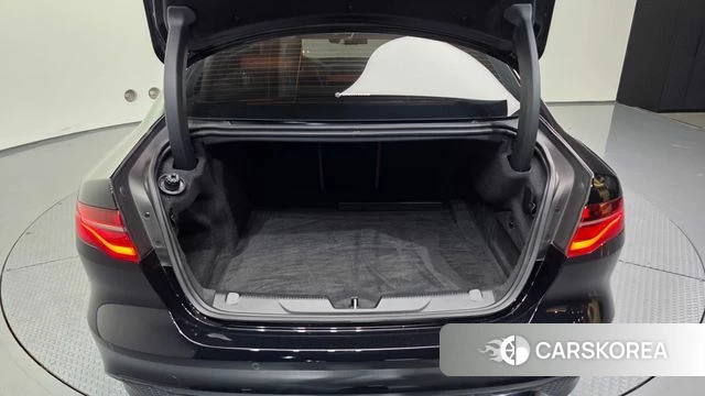 Jaguar XE id 4923497 из Кореи 11