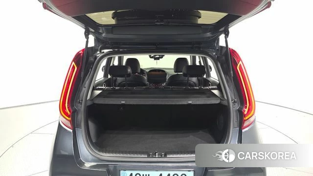 Kia Soul Booster EV id 4967294 из Кореи 11
