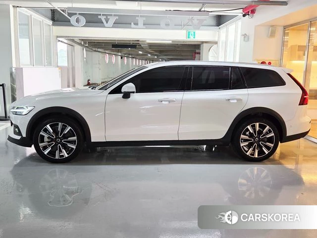Volvo V60 Cross-Country 2nd Generation id 4957223 из Кореи 11