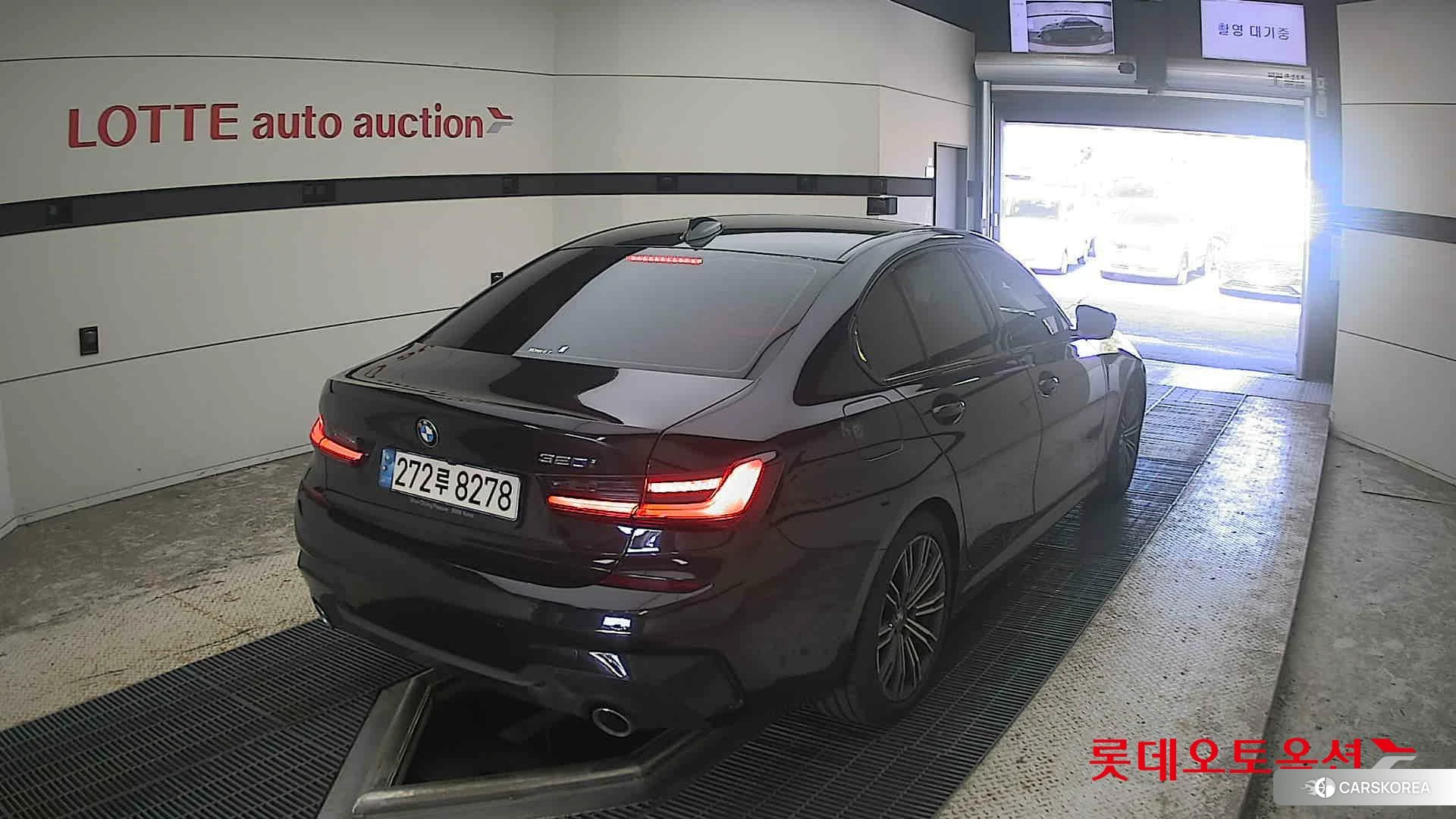 BMW  320i id 4989971 из Кореи 11