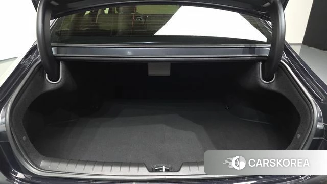 Hyundai Grandeur (GN7) id 4635084 из Кореи 11