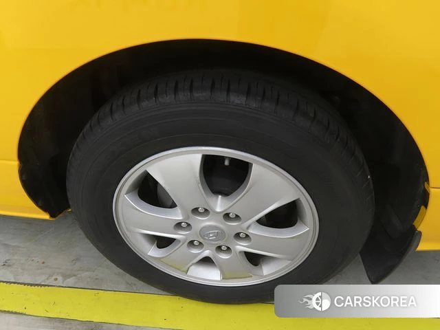 Hyundai The New Grand Starex id 4953021 из Кореи 11