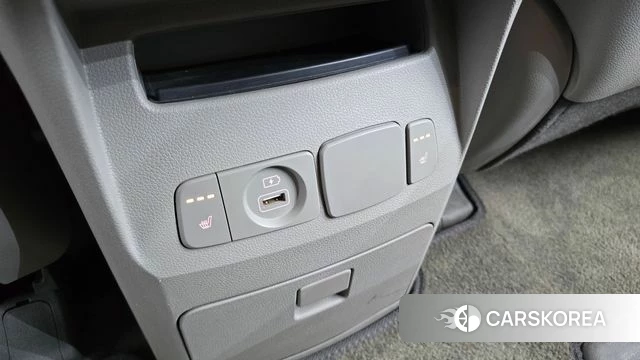 Kia The New Carnival id 4923696 из Кореи 11