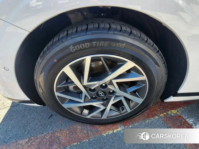 Hyundai Grandeur (GN7) id 3914717 из Кореи 11