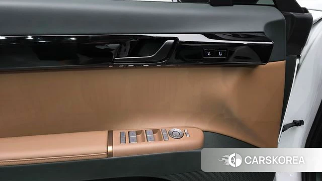 Hyundai Grandeur Hybrid (GN7) id 4980817 из Кореи 11