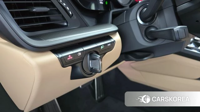 Porsche 911(992) id 5021102 из Кореи 11
