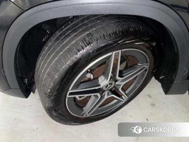 Mercedes-Benz GLA - Class H247 id 5003652 из Кореи 11