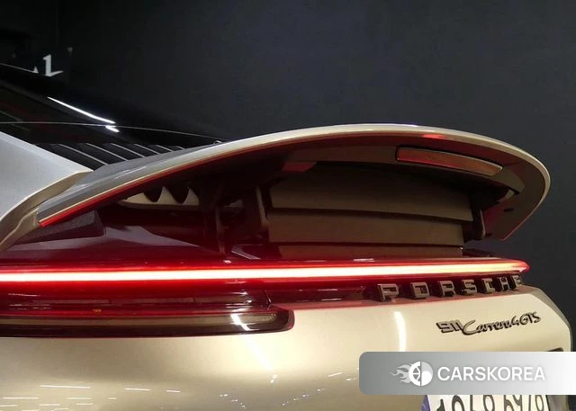 Porsche 911(992) id 4996489 из Кореи 11