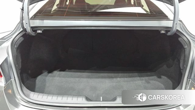 Hyundai The New Avante (CN7) id 4533795 из Кореи 11