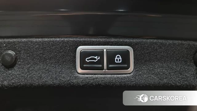 Hyundai Grandeur Hybrid (GN7) id 3850942 из Кореи 11