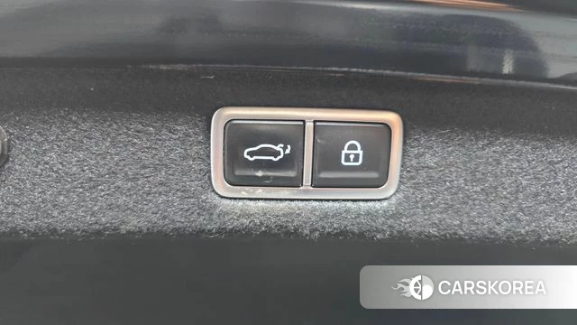 Hyundai Grandeur (GN7) id 4696318 из Кореи 11